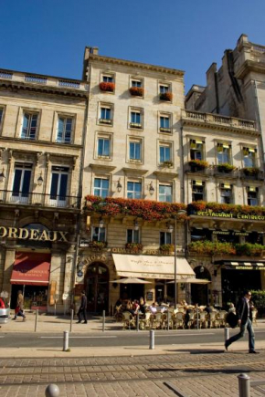 Отель Hotel des 4 Soeurs  Бордо